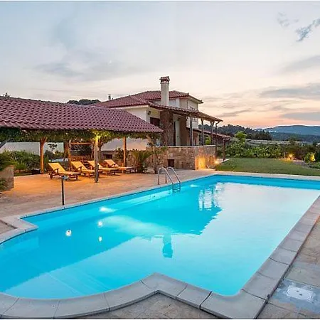Διαμέρισμα Aether & Gaia Seaview Villas, Agios Nikolaos #feelslikehome *